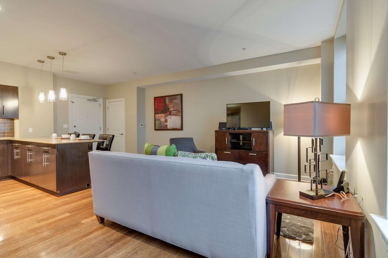 Bluebird Suites Near Autozone Park ممفيس المظهر الخارجي الصورة